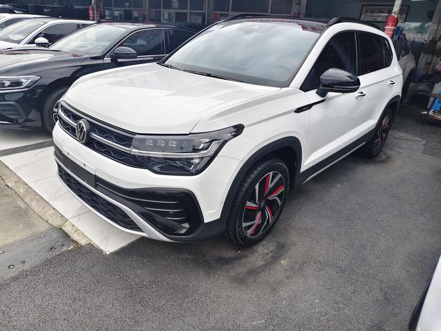 Volkswagen Tharu 2024 car image #19
