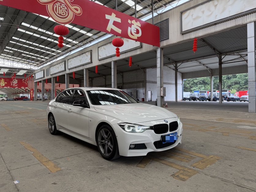 BMW 3 Series 2018 car image #3