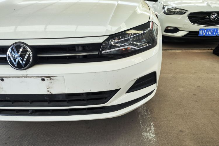 Volkswagen Polo 2021 car image #23