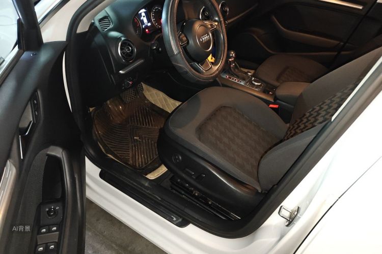Audi A3 2015 car image #18