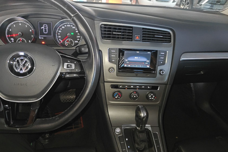 Volkswagen Golf 2016 #11 Volkswagen Golf 2016 car image #11