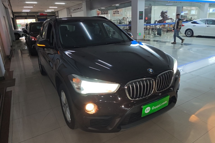 BMW X1 2018 #6 BMW X1 2018 immagine di auto #6