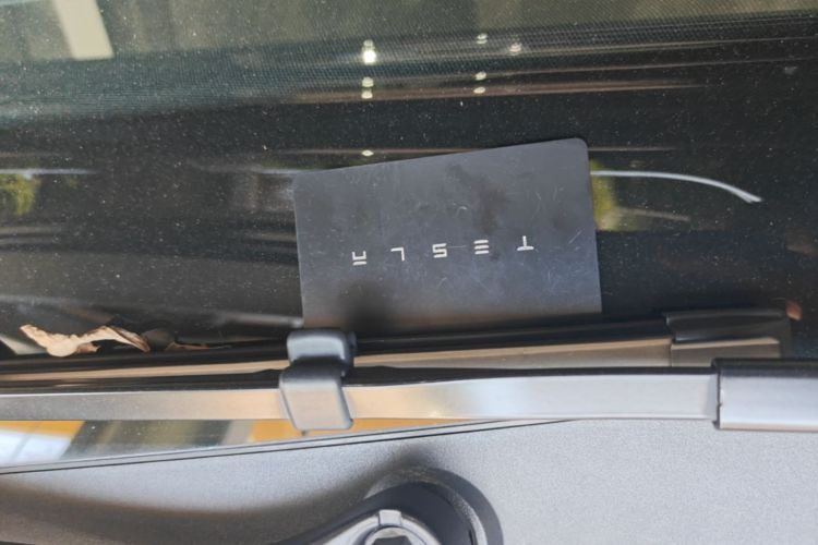 Tesla Model Y 2022 #9 Tesla Model Y 2022 car image #9