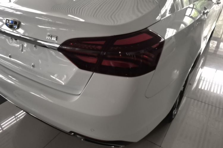 GEELY Emgrand 2018 immagine di auto #8
