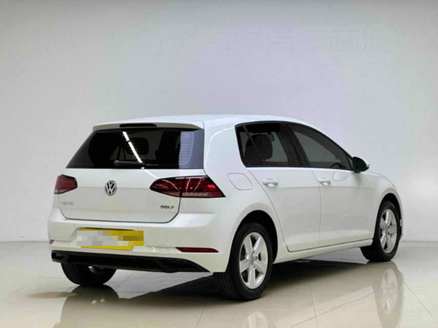 Volkswagen Golf 2019 car image #11