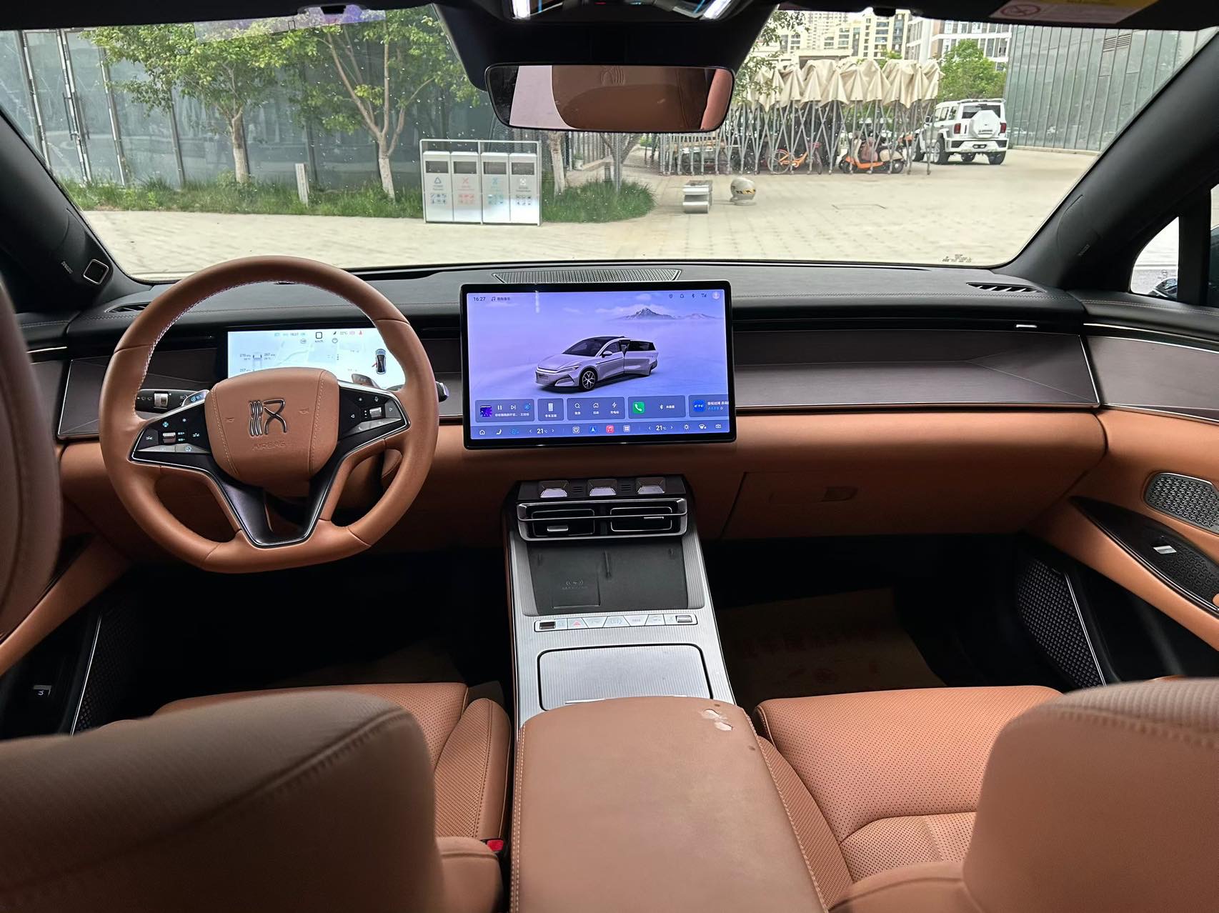 BYD HanL 2025 #7 BYD HanL 2025 صورة سيارة #7