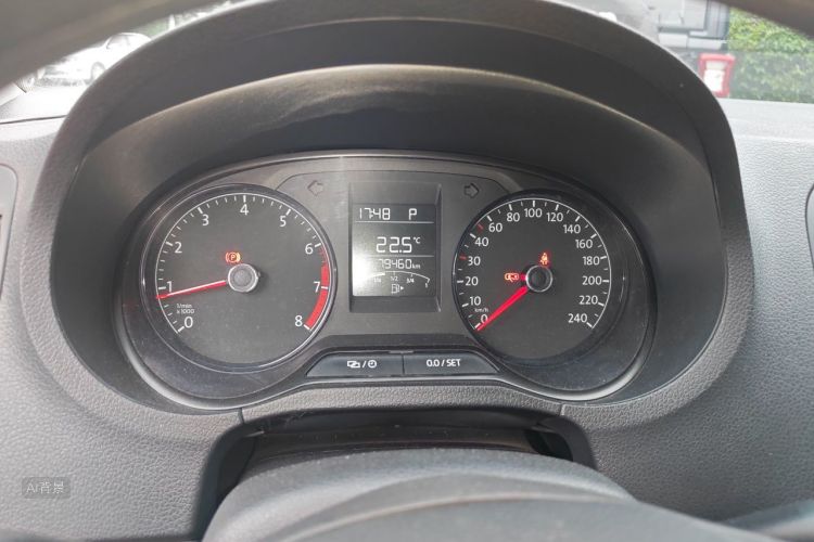 Volkswagen Polo 2018 #13 Volkswagen Polo 2018 car image #13