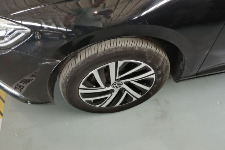 Volkswagen Lavida 2025 car image #9