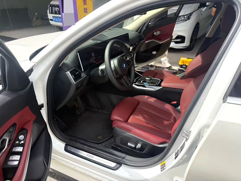 BMW i3 2023 #2 BMW i3 2023 car image #2
