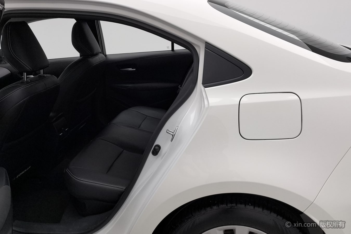 Toyota Corolla 2023 car image #16