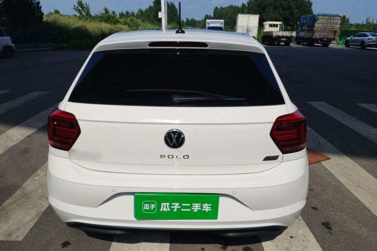 Volkswagen Polo 2021 car image #4