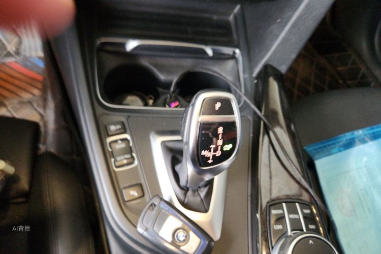 BMW 3 Series 2018 #16 BMW 3 Series 2018 car image #16
