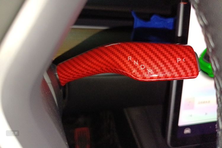 Tesla Model Y 2021 #16 Tesla Model Y 2021 car image #16
