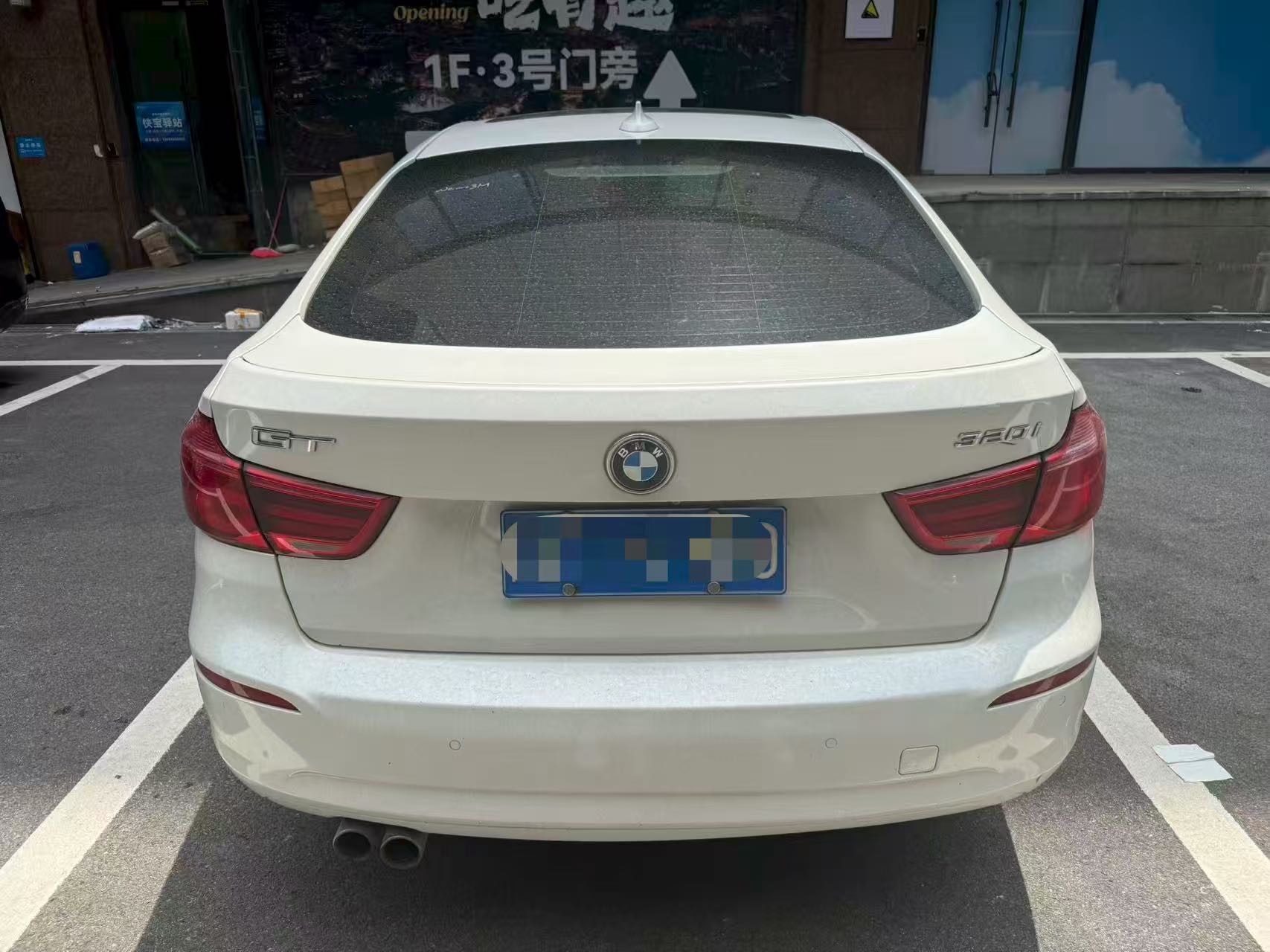 BMW 3 Series GT 2017 #10 BMW 3 Series GT 2017 car image #10