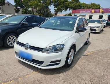 Volkswagen Golf 2017 صورة سيارة 