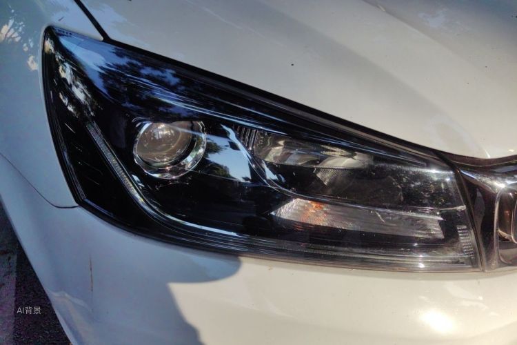 GEELY Emgrand 2018 car image #8