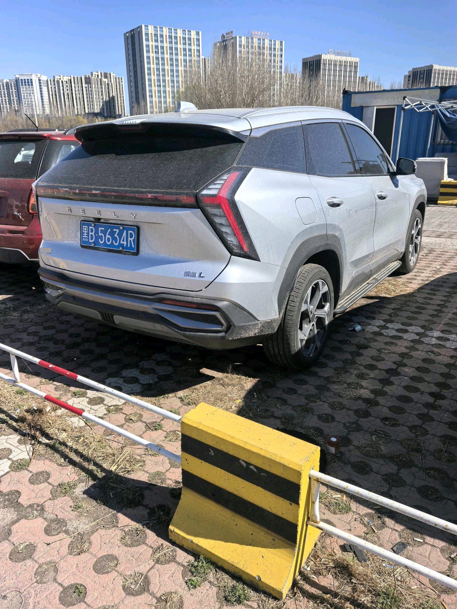 GEELY Boyue L 2024 car image #3