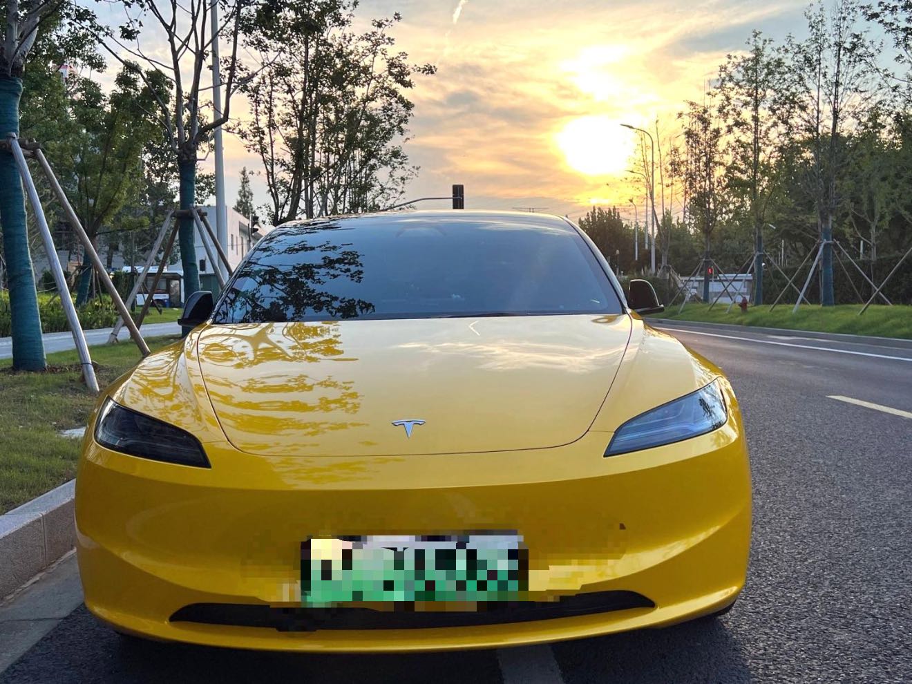 Tesla Model 3 2024 #2 Tesla Model 3 2024 car image #2