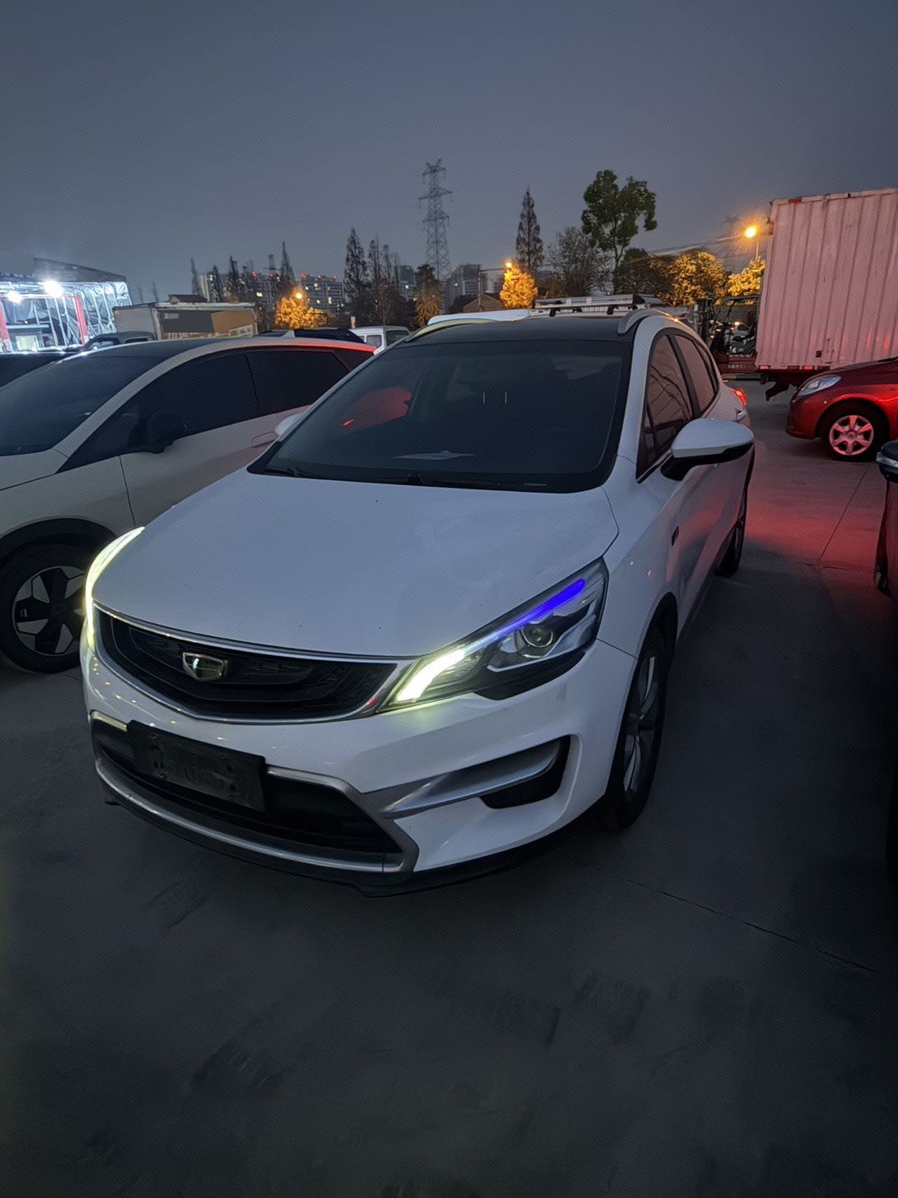 GEELY Emgrand GS 2017 GEELY Emgrand GS 2017 car image