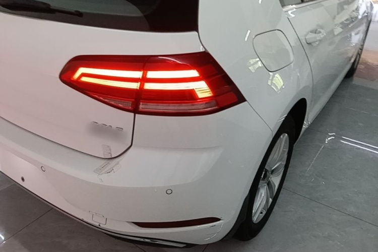 Volkswagen Golf 2018 #8 Volkswagen Golf 2018 car image #8
