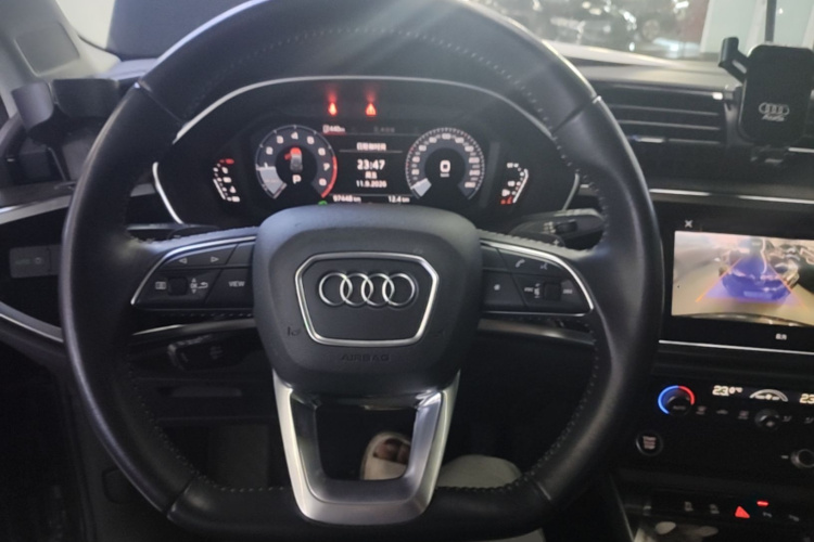 Audi Q3 2021 #11 Audi Q3 2021 car image #11