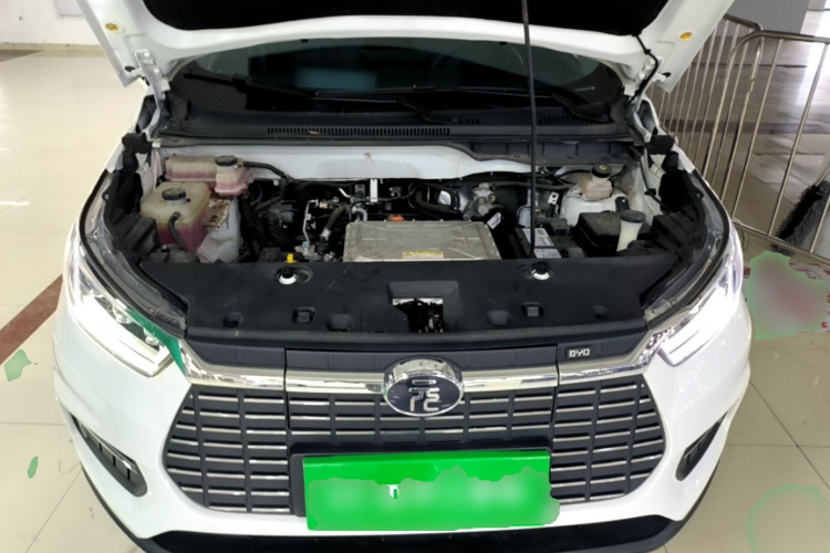 BYD Yuan New Energy 2019 #20 BYD Yuan New Energy 2019 car image #20