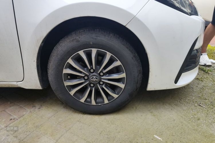 Toyota Corolla 2017 #9 Toyota Corolla 2017 car image #9