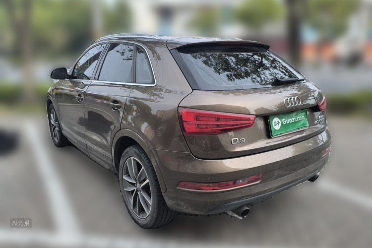 Audi Q3 2016 car image #5