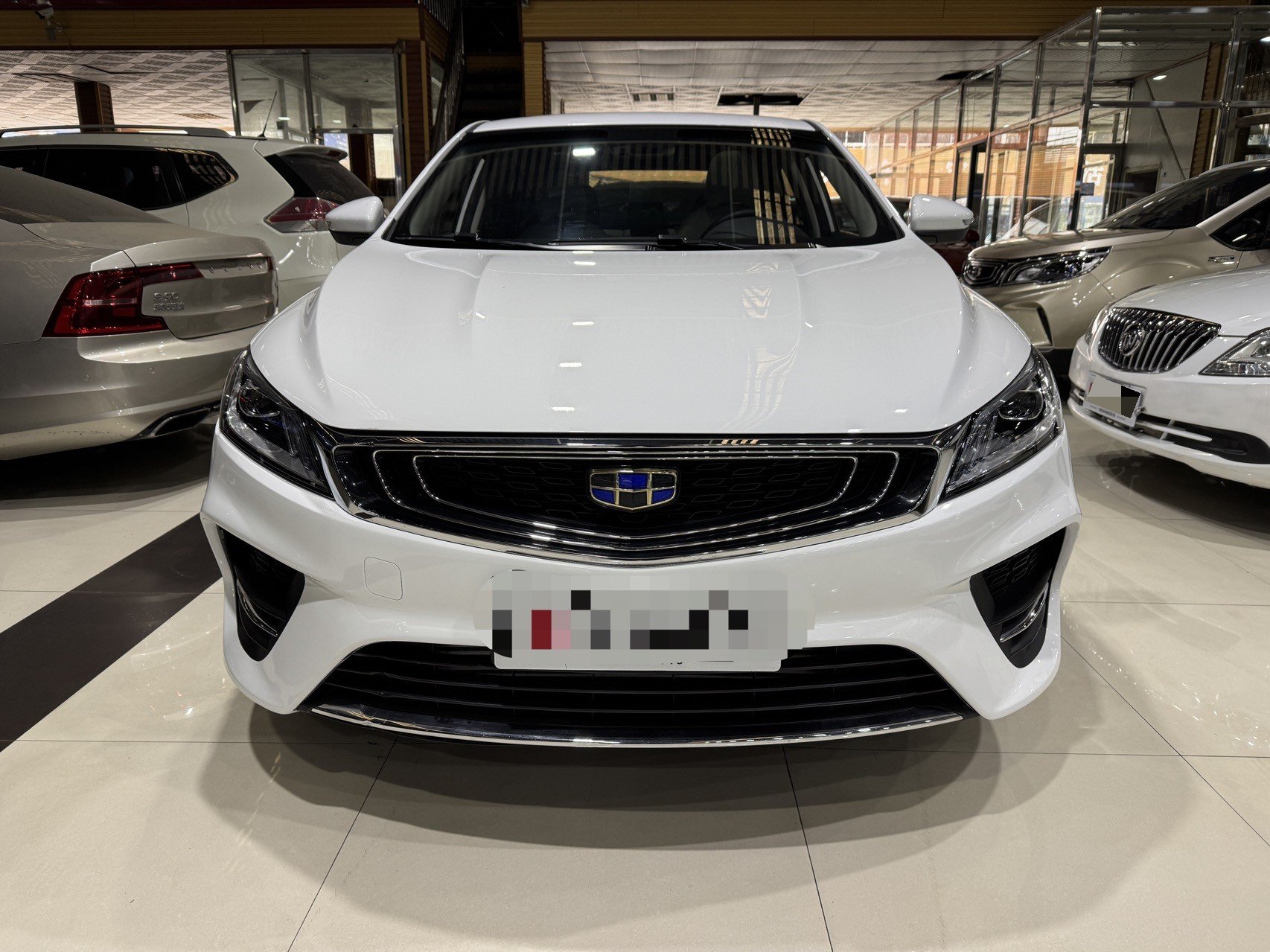 GEELY Binray 2019 immagine di auto #3