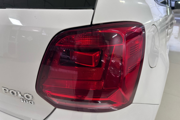 Volkswagen Polo 2018 #13 Volkswagen Polo 2018 car image #13