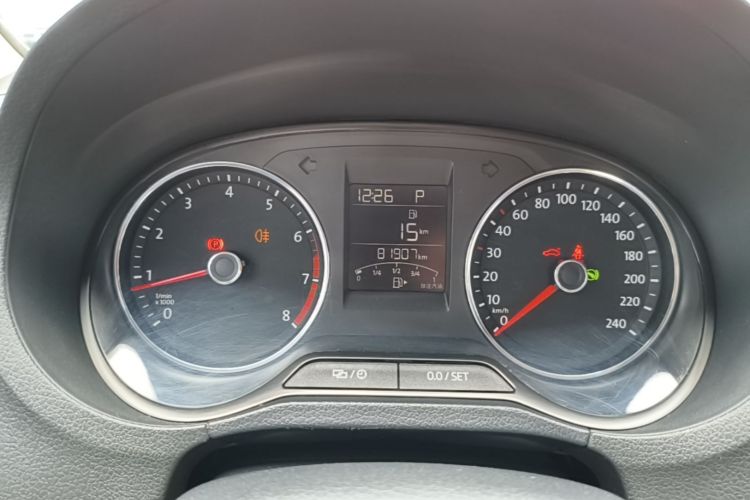 Volkswagen Polo 2019 car image #16