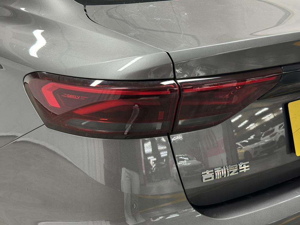 GEELY Emgrand 2025 #13 GEELY Emgrand 2025 car image #13