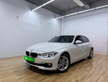 BMW 3 Series 2017 صورة سيارة 