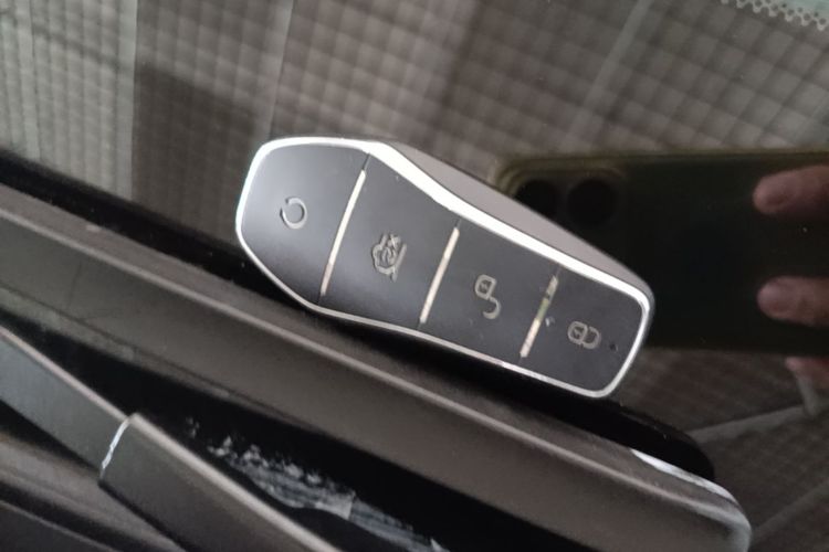 BYD Han 2022 car image #9