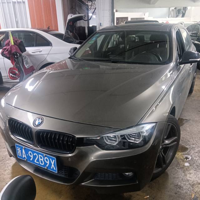 BMW 3 Series 2018 #2 BMW 3 Series 2018 car image #2