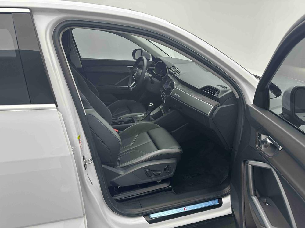 Audi Q3 Sportback 2022 car image #9
