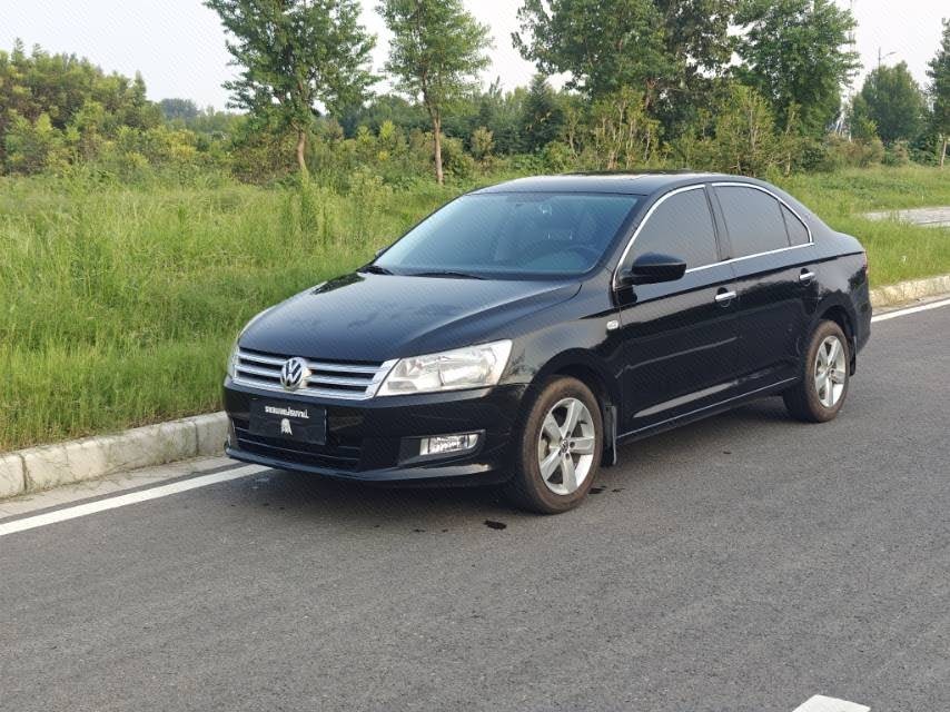 Volkswagen Santana 2014 car image 