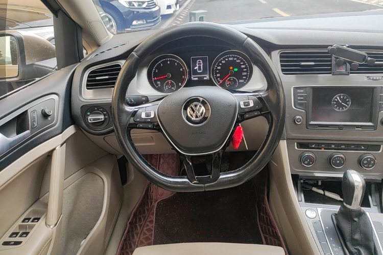 Volkswagen Golf 2017 #15 Volkswagen Golf 2017 car image #15