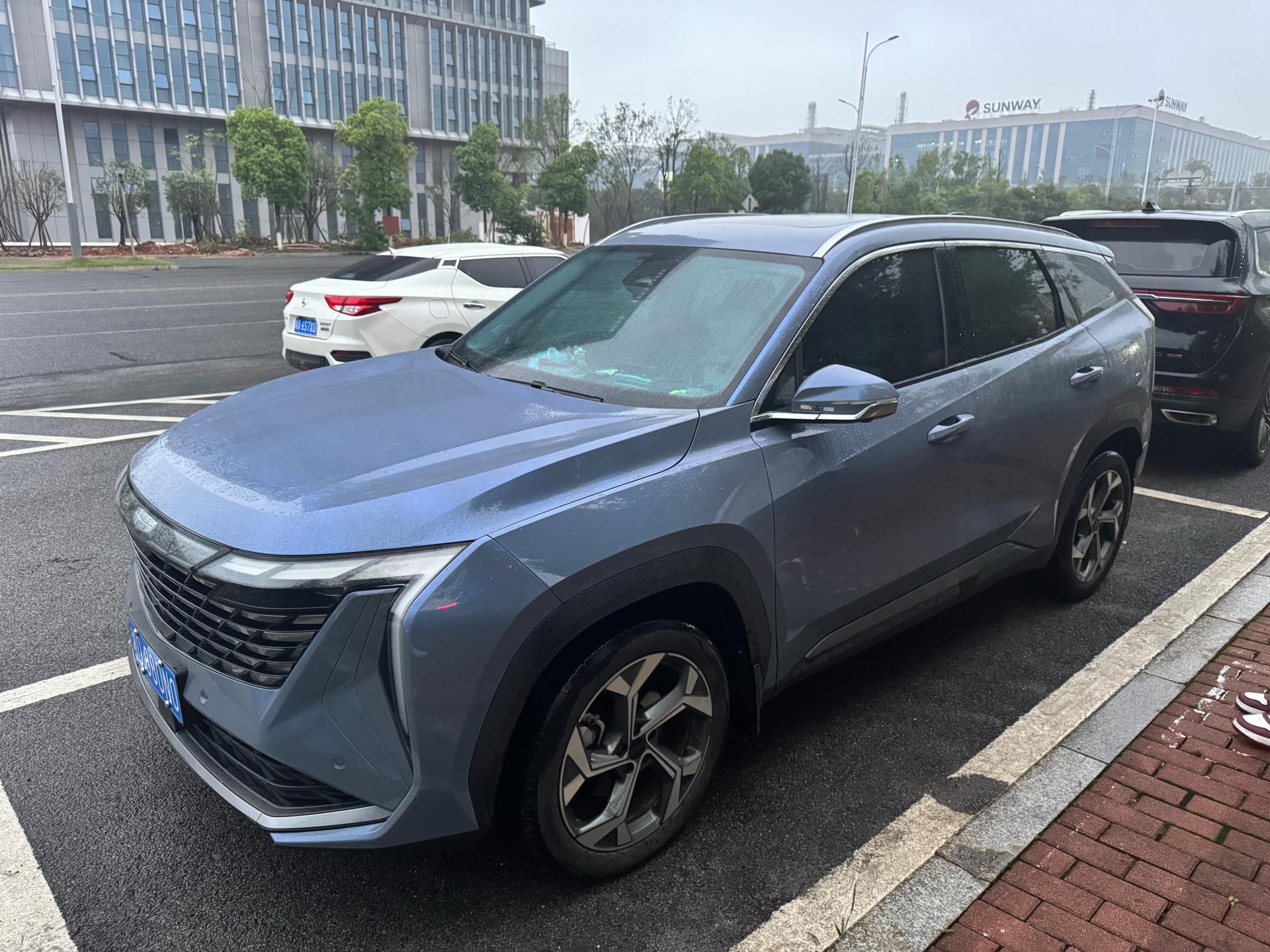 GEELY Boyue L 2023 GEELY Boyue L 2023 car image