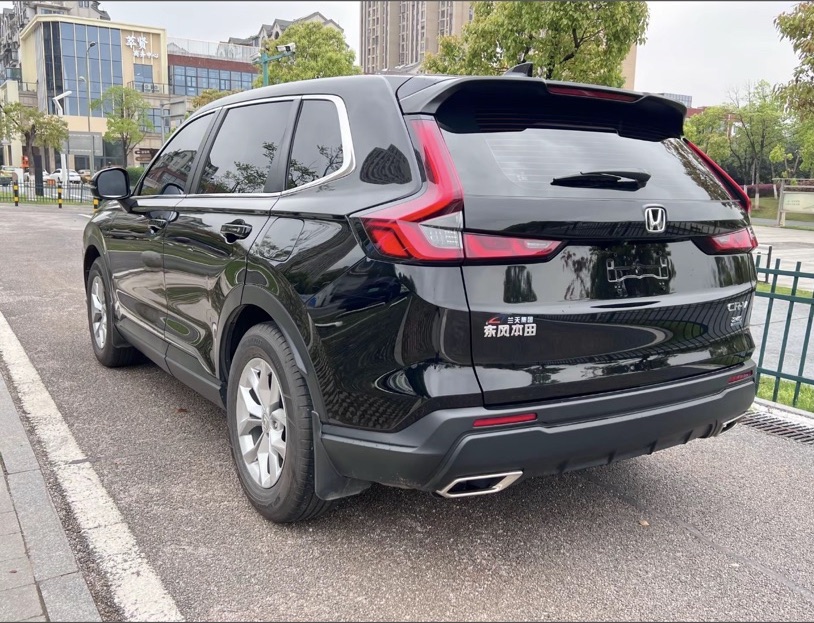 Honda CR-V 2025 #2 Honda CR-V 2025 car image #2