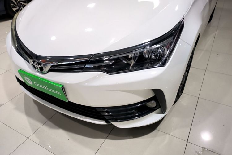 Toyota Corolla 2018 изображение автомобиля #23
