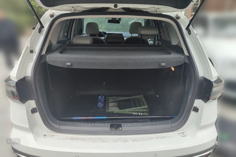 Volkswagen Tharu 2024 car image #21
