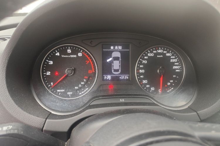 Audi A3 2017 car image #13