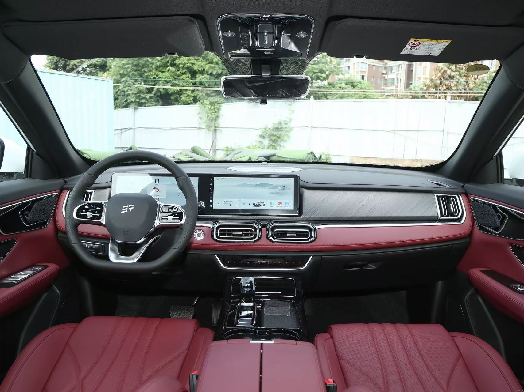 Jetour X70 PLUS 2026 #4 Jetour X70 PLUS 2026 car image #4