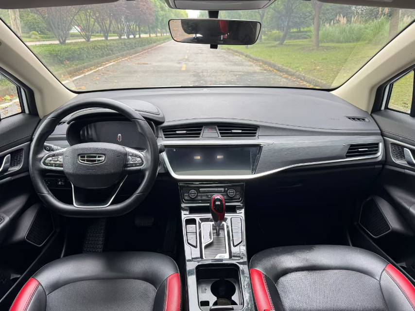 GEELY Emgrand GS 2020 #5 GEELY Emgrand GS 2020 car image #5