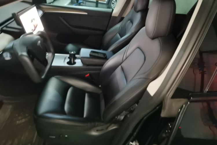 Tesla Model Y 2022 #15 Tesla Model Y 2022 car image #15