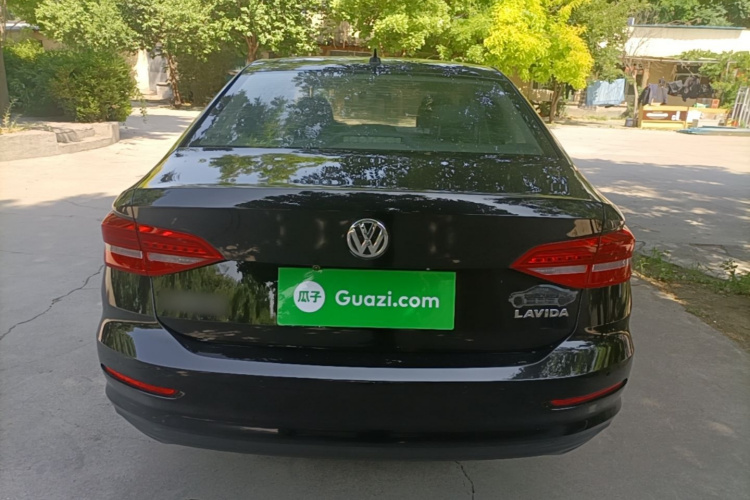 Volkswagen Lavida 2019 #4 Volkswagen Lavida 2019 car image #4