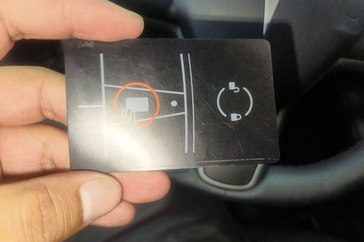 Tesla Model 3 2021 car image #14