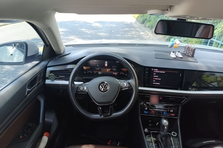 Volkswagen Lavida 2021 #11 Volkswagen Lavida 2021 car image #11