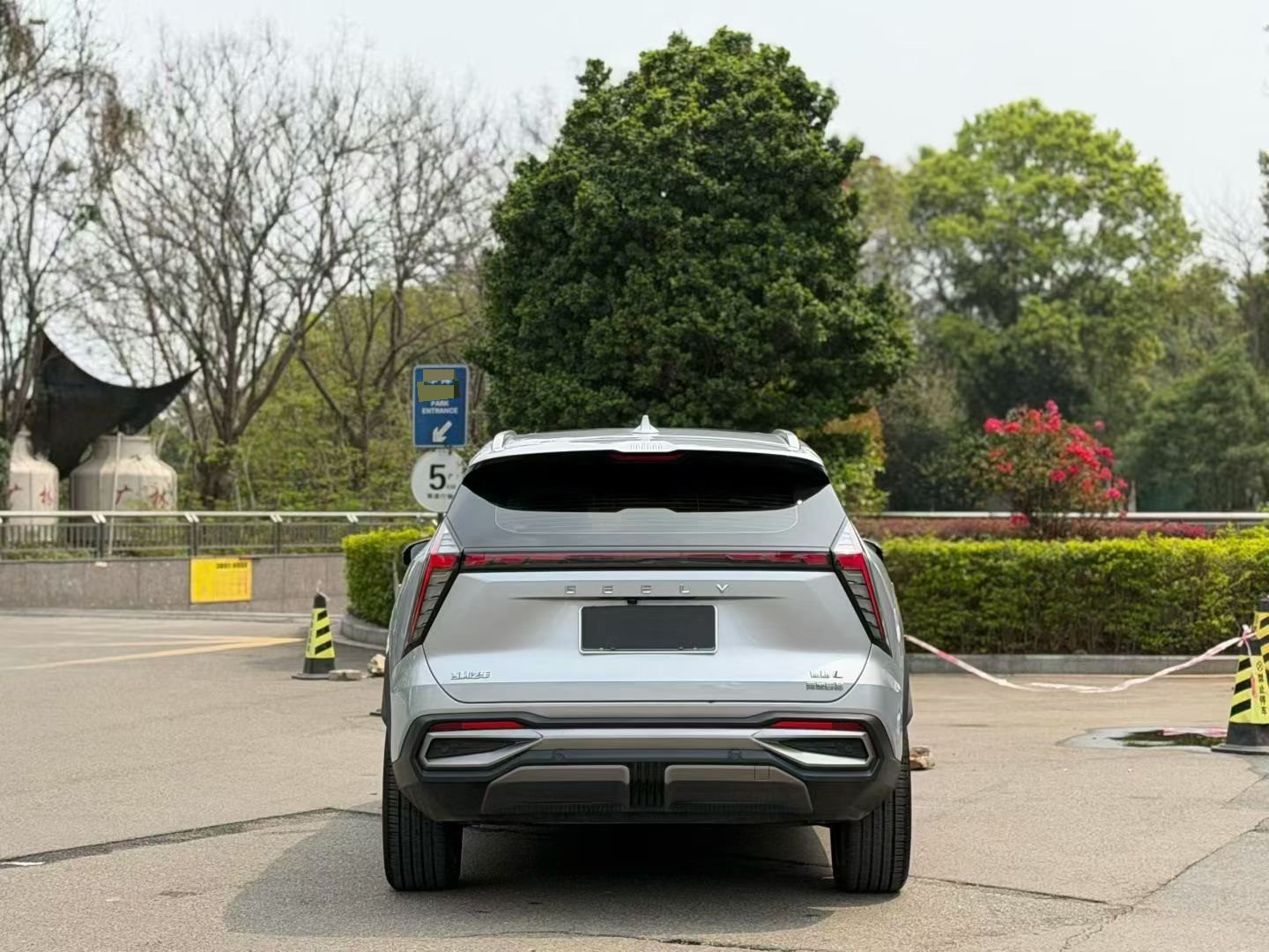 GEELY Boyue L 2023 car image #5